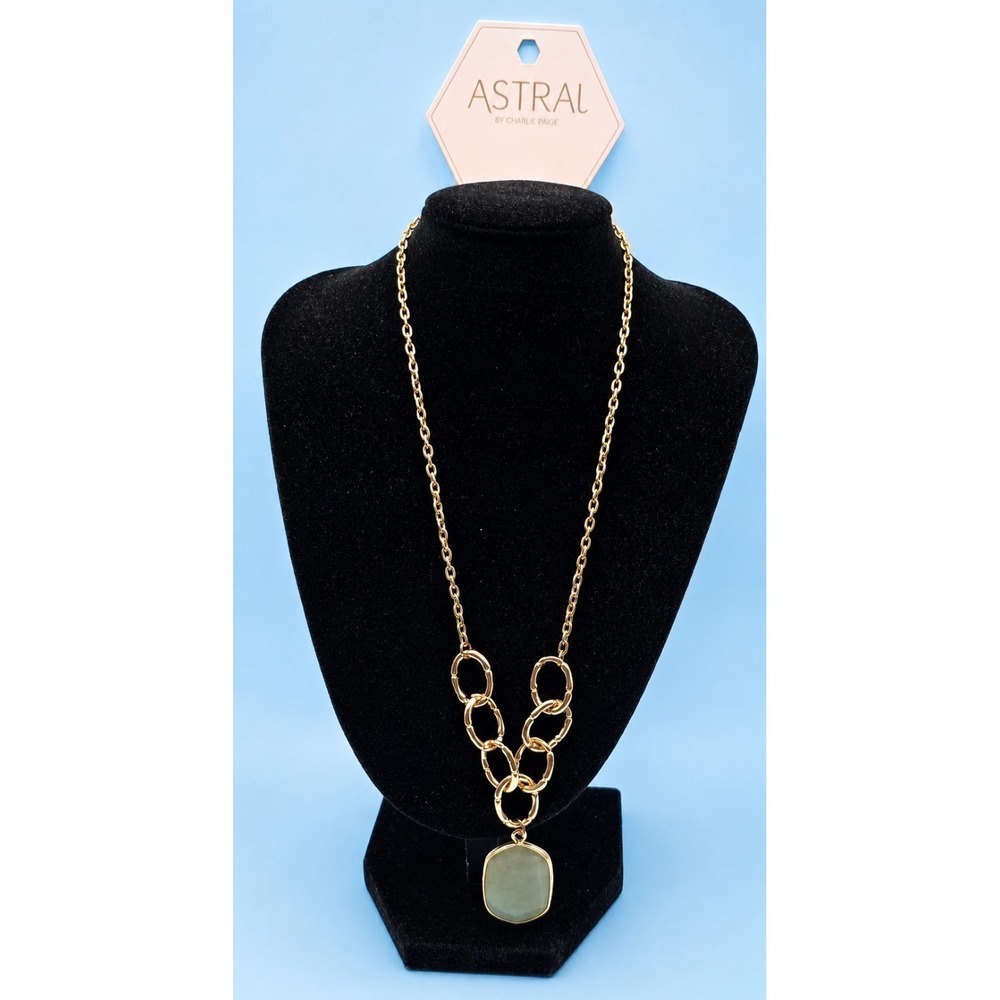 Astral by Charlie Paige Gold Tone Statement Necklace – New With Tags -3435